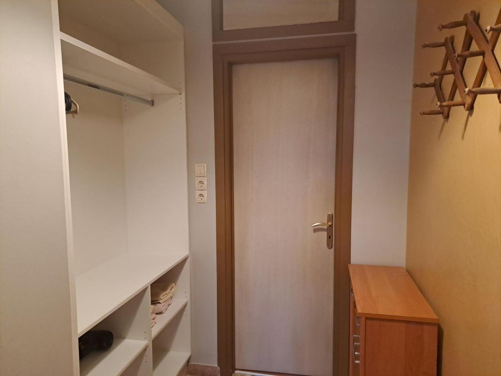 Dimitris Place Near Athens Airport Коропион Экстерьер фото