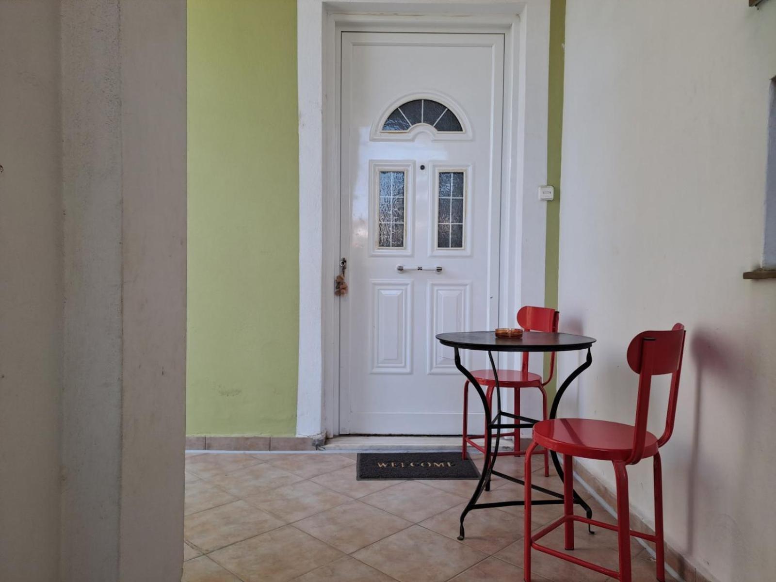 Dimitris Place Near Athens Airport Коропион Экстерьер фото