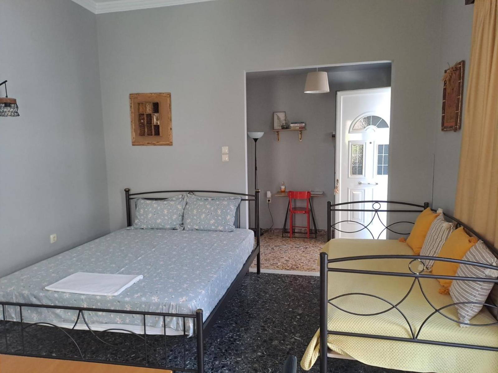 Dimitris Place Near Athens Airport Коропион Экстерьер фото